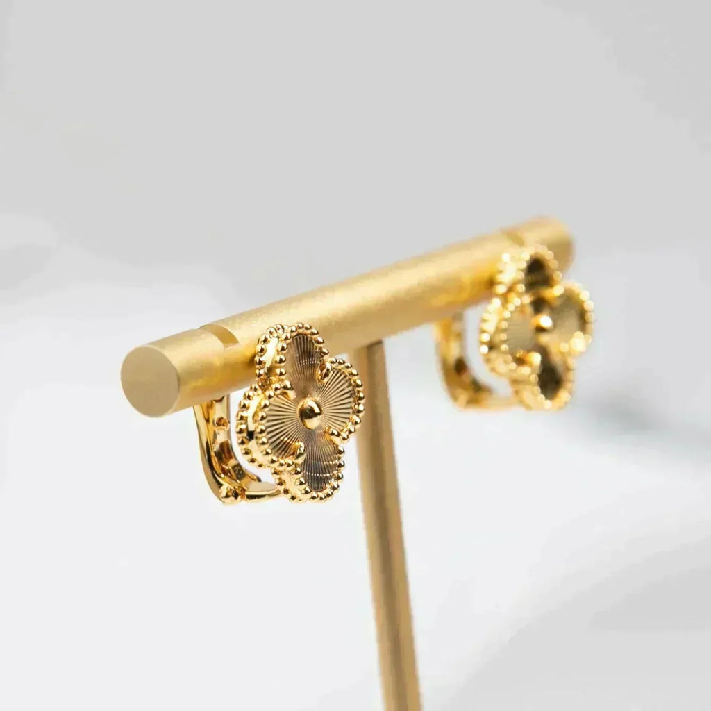 VCA CLOVER MEDIUM 1 MOTIFS LASER EARRINGS