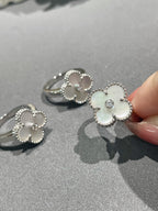 VCA CLOVER SILVER MOP DIAMOND RING