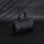 louis-vuitton-keepall-bandouliere-50-monogram-shadow-black-leather Handle