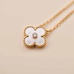 VCA CLOVER 15MM DIAMOND WHITE FRITILLARIA NECKLACE